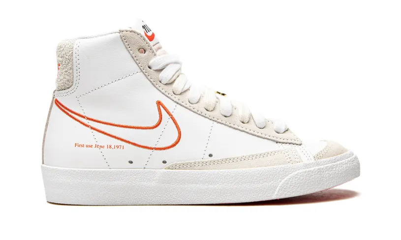 Nike Lifestyle BLAZER MID 77 SE WMNS 'First Use'